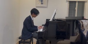 ピアノ男子